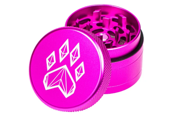 Wolf Traditional 2.5" 4-piece Grinder
