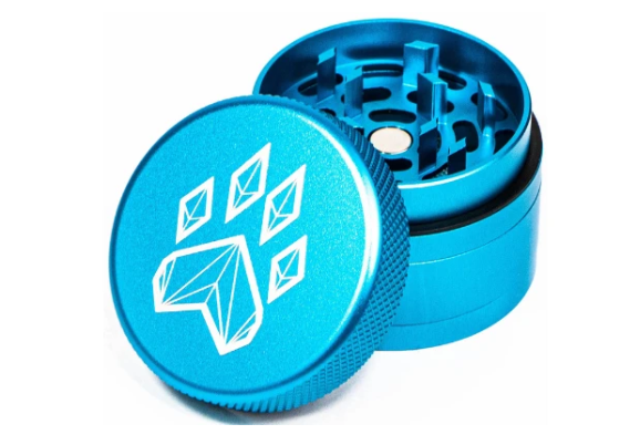 Wolf Traditional 2.5" 4-piece Grinder